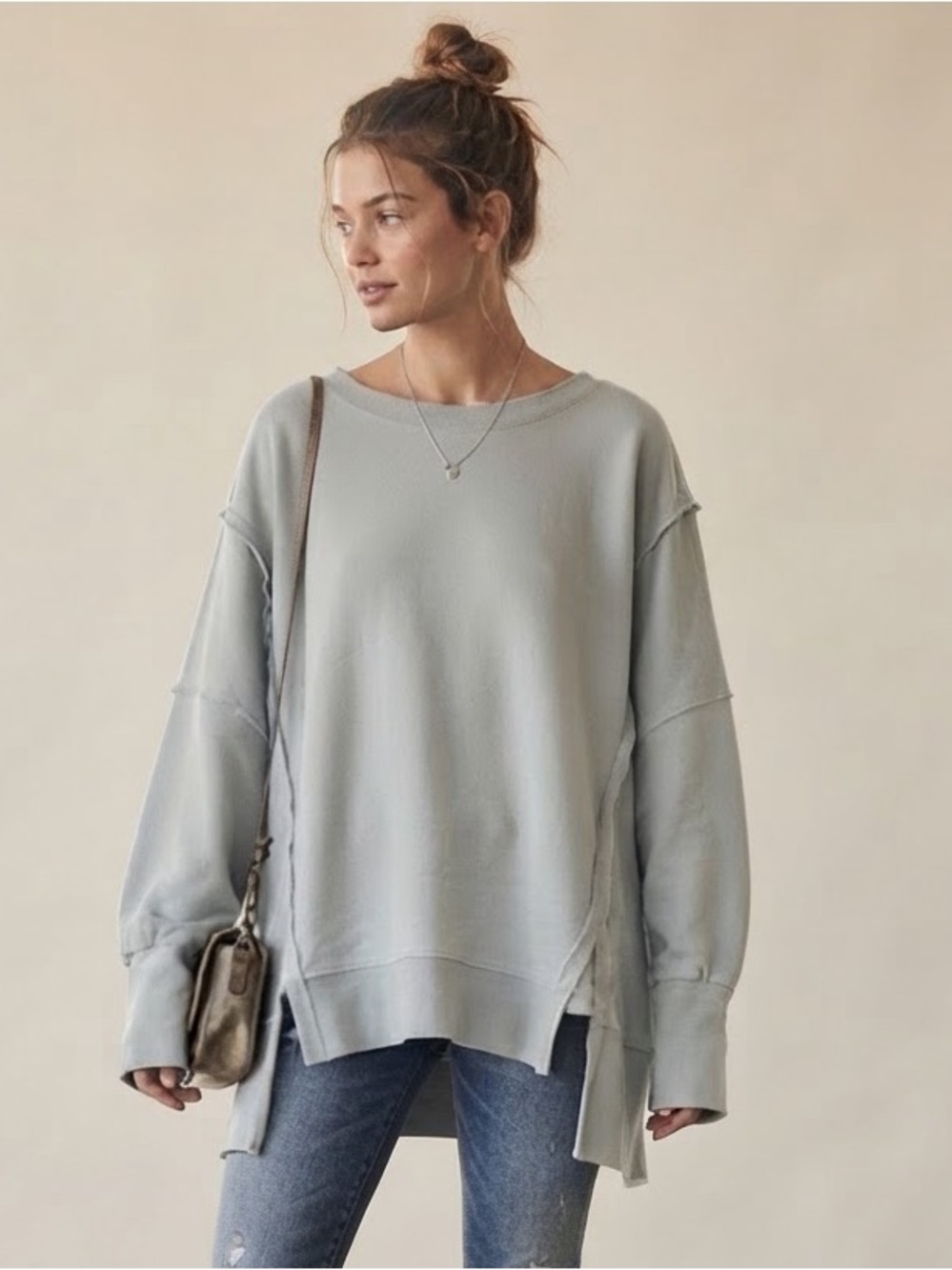 Arizona Juniors Crew Neck Long Sleeve Sweatshirt